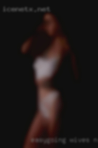 Easygoing wives nude and sexually adventoureous near Panama.